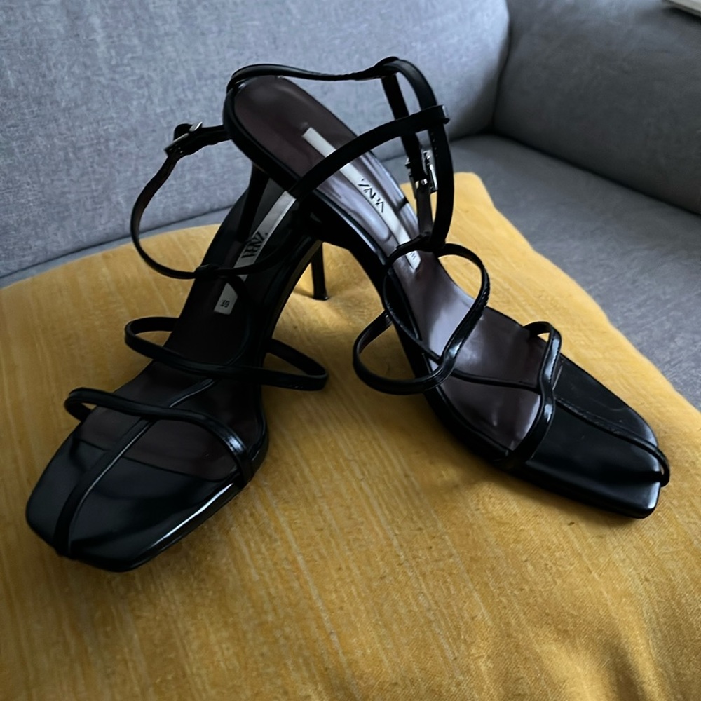 Zara classic black stilleto sandals